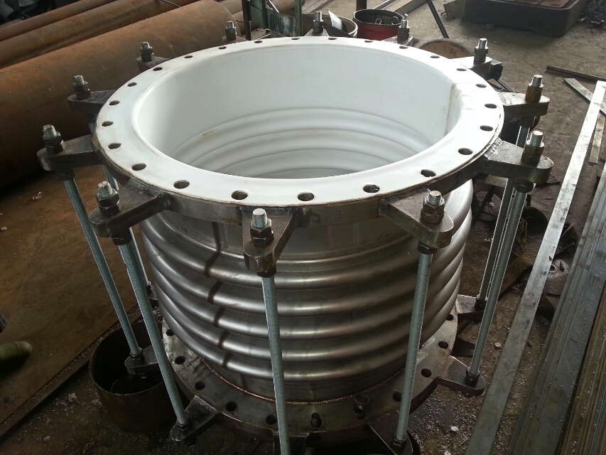 PTFE TEFLON lined Stainless steel expansion joint